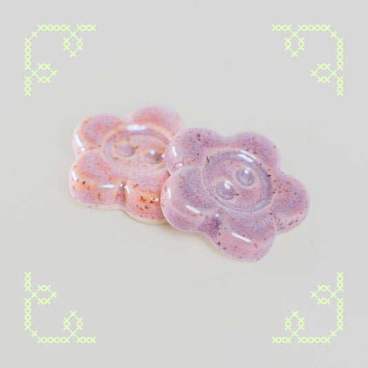 flower button worry stone