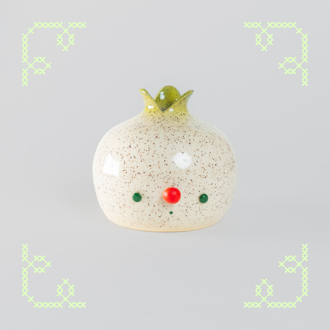 smelly the onion bud vase