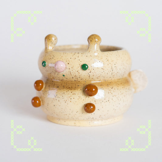 beethoven the bee cup