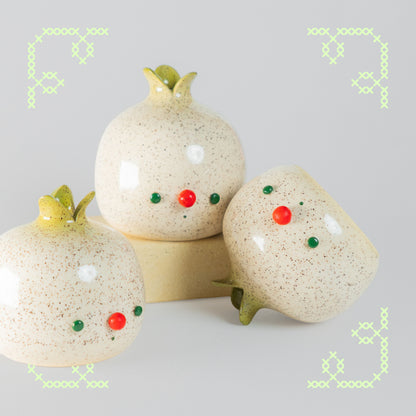 smelly the onion bud vase