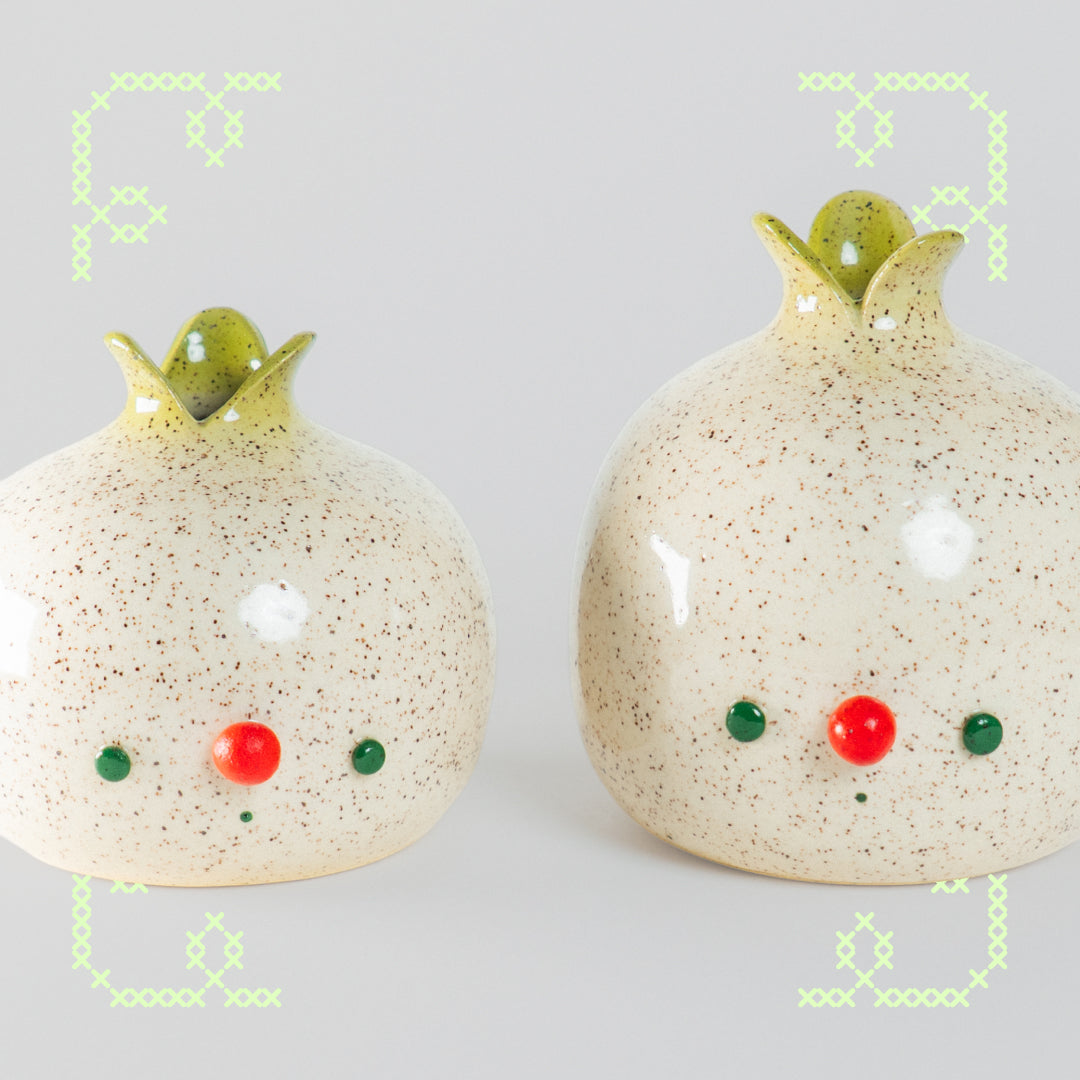 smelly the onion bud vase