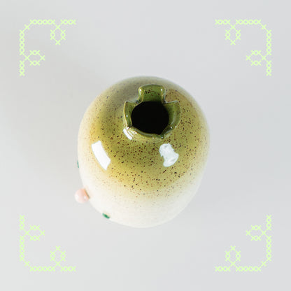 dave the daikon vase