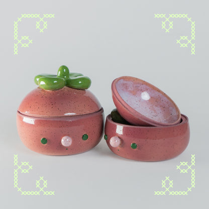queenie the mangosteen jar
