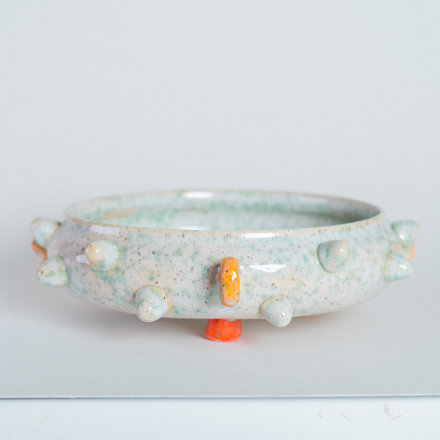 sago the puffer ikebana dish