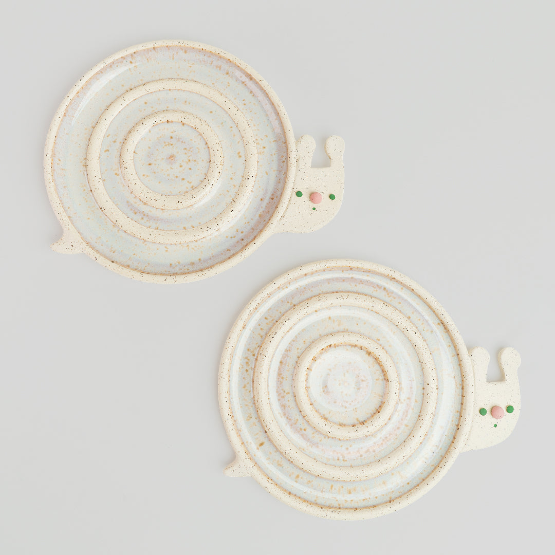 snell the snail plate - snow