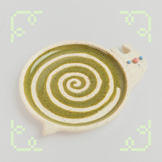 snell the snail mini plate - spring