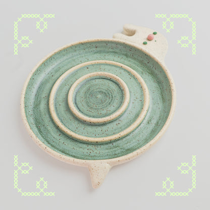 snell the snail plate - winter